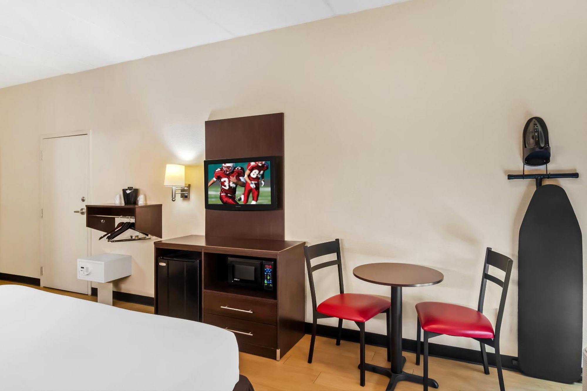 Red Roof Inn Plus+ Jacksonville - Southpoint Eksteriør bilde