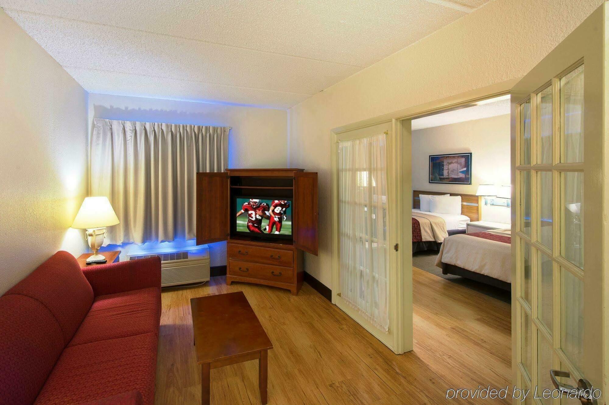 Red Roof Inn Plus+ Jacksonville - Southpoint Eksteriør bilde